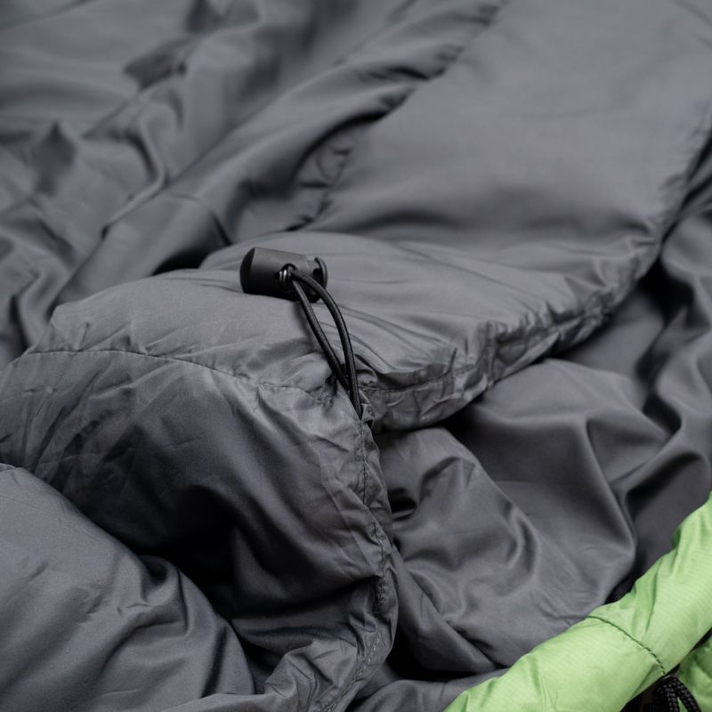 Alpinus Ultralight 850 sleeping bag 215 cm x 80 cm x 50 cm green AC18637 Left
